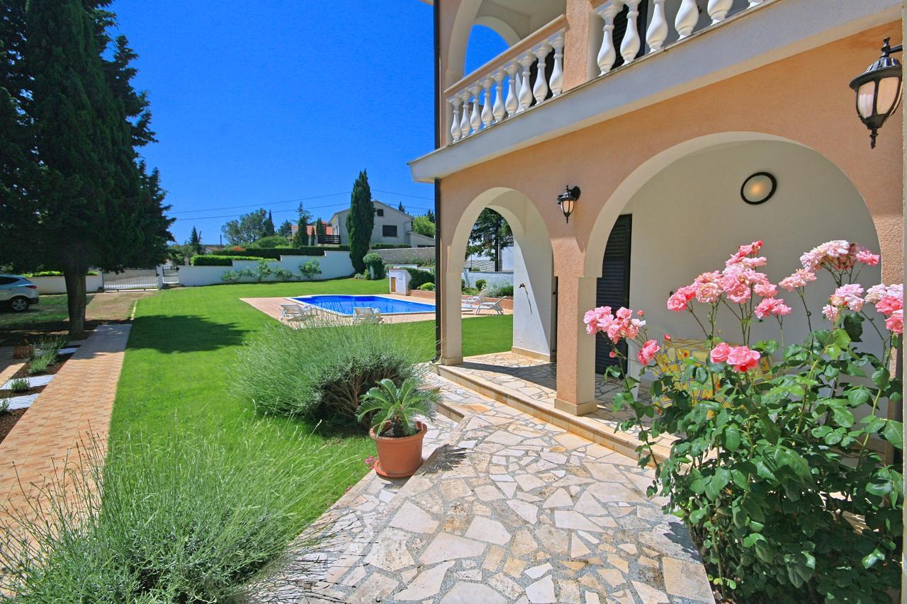 Sun Palace Residence Premantura Εξωτερικό φωτογραφία