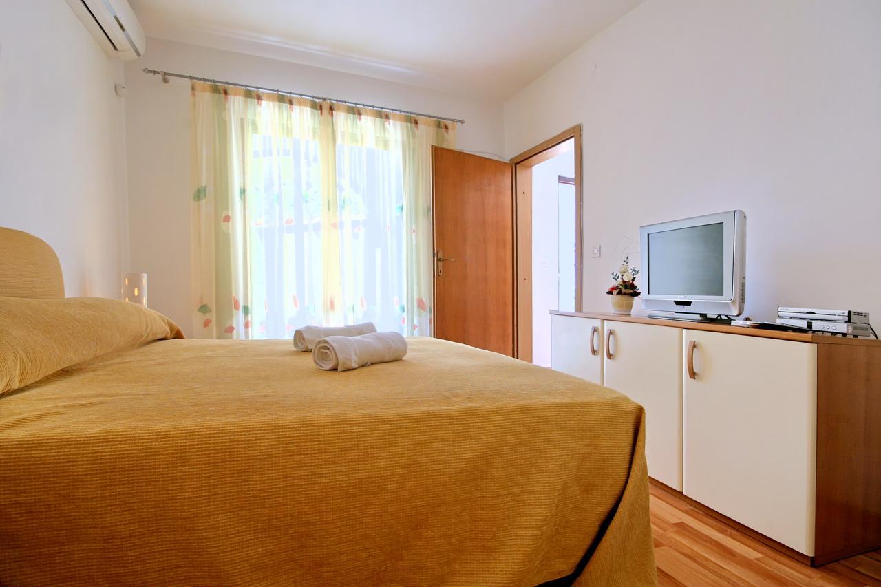 Sun Palace Residence Premantura Εξωτερικό φωτογραφία