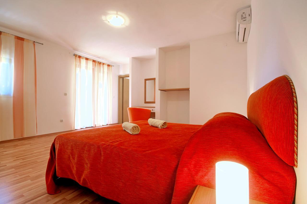 Sun Palace Residence Premantura Εξωτερικό φωτογραφία